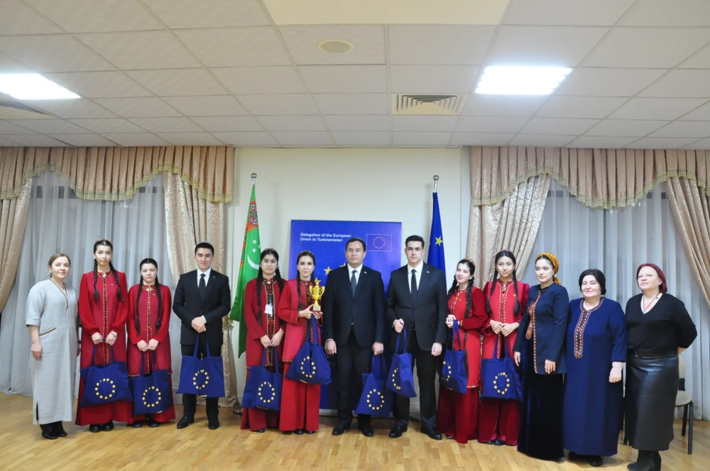 СОСТОЯЛИСЬ ДЕБАТЫ ПО ПРАВАМ ЧЕЛОВЕКА