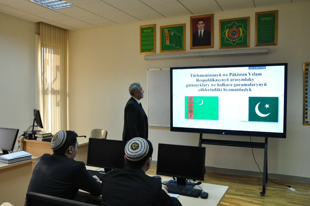 A TRAINING SEMINAR ON KEY AREAS WAS HELD