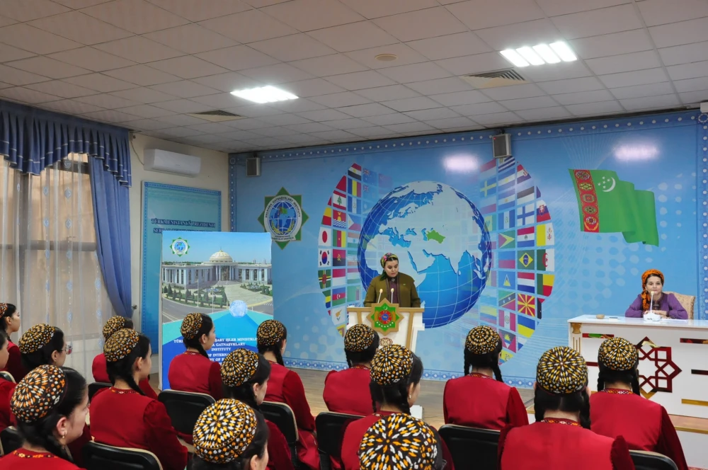 WAGYZ-NESIHAT DUŞUŞYGY GEÇIRILDI