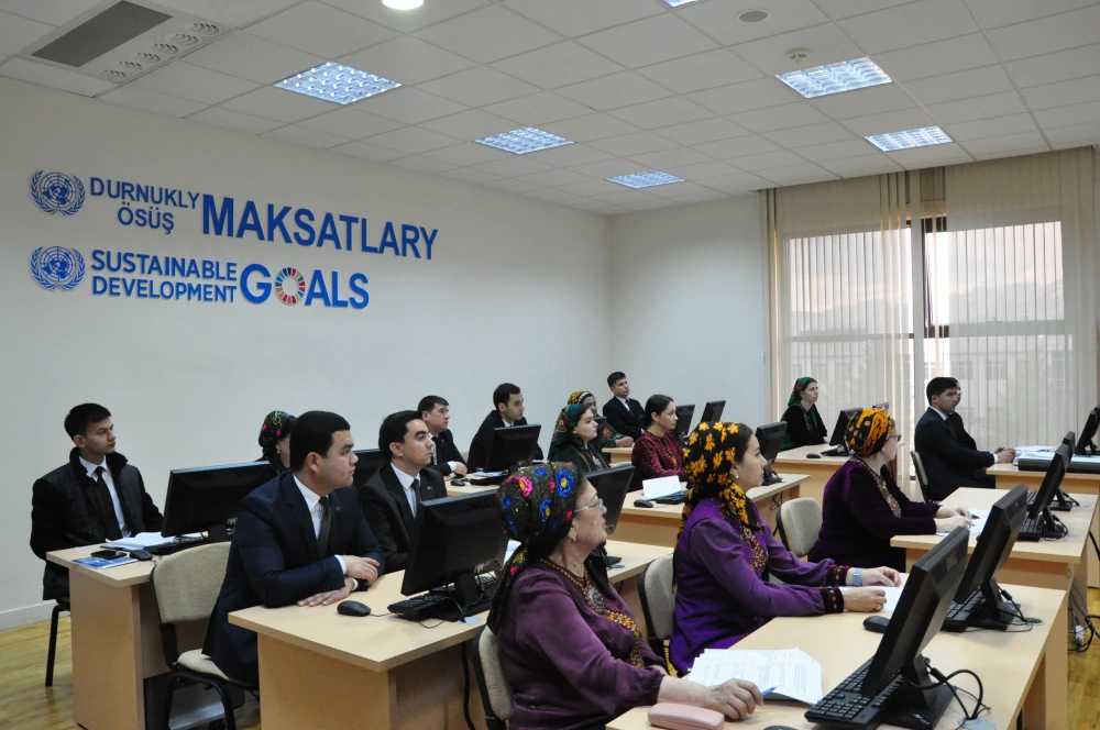 Durnukly ösüş maksatlary boýunça okuw sapagy geçirildi