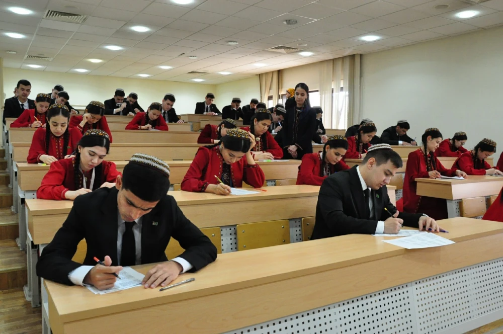 A test competition held on the book “The UN and its System” by Professor Amangeldi Rakhmanov