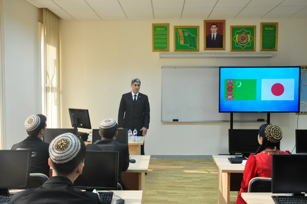 THE TRAINING SESSION WAS HELD