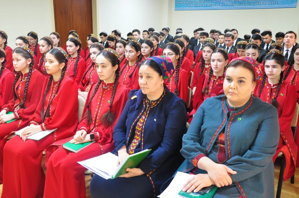 AN ADVOCACY MEETING ON THE USE OF GADGETS WAS HELD