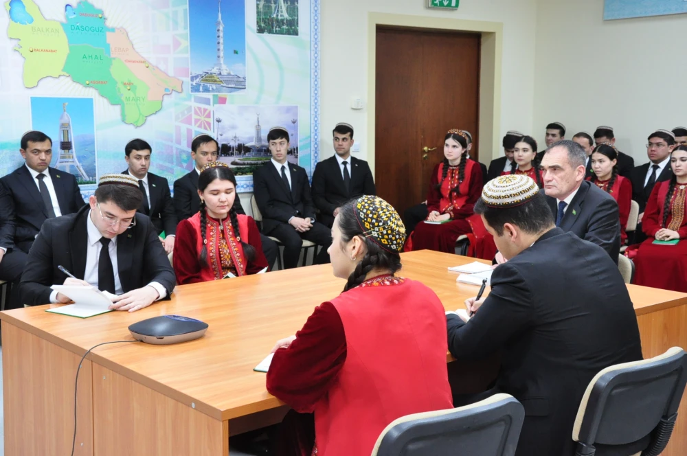 AN ONLINE SEMINAR WAS HELD