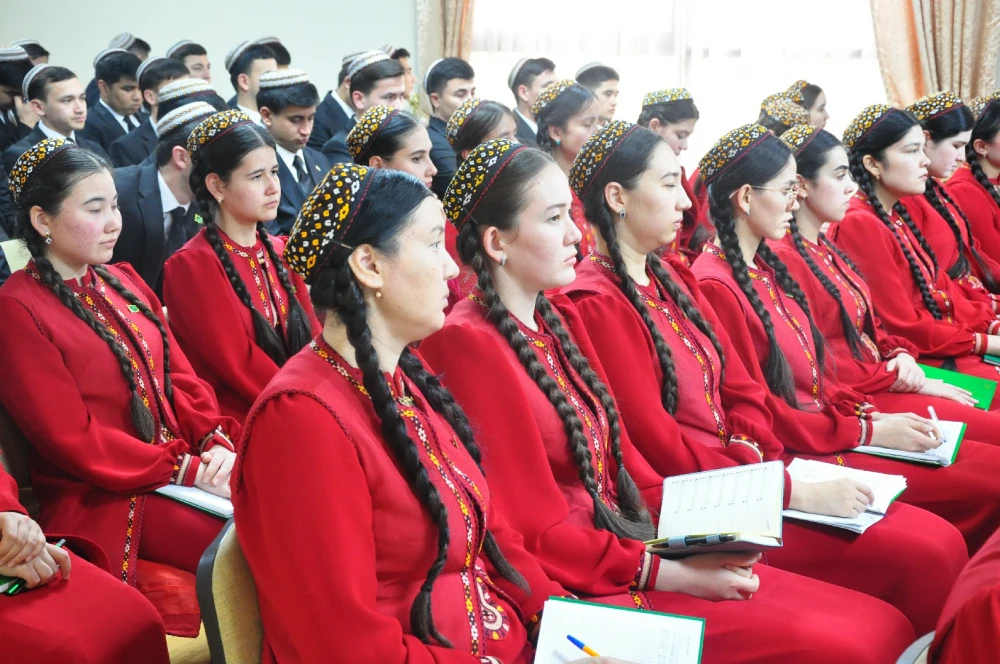 AN ADVOCACY MEETING ON THE USE OF GADGETS WAS HELD