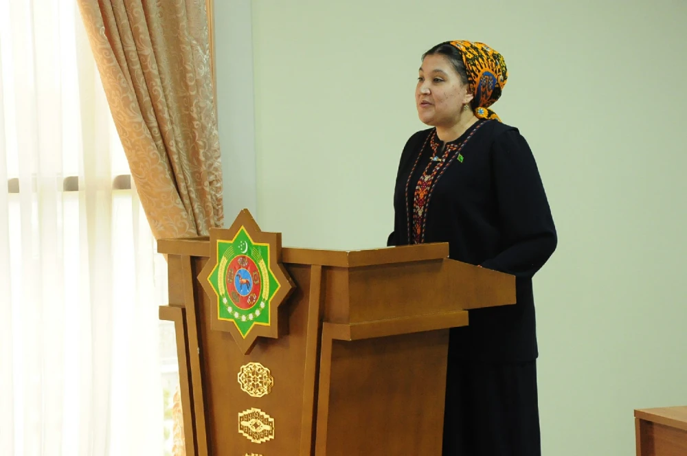 An Effective Scientific Seminar