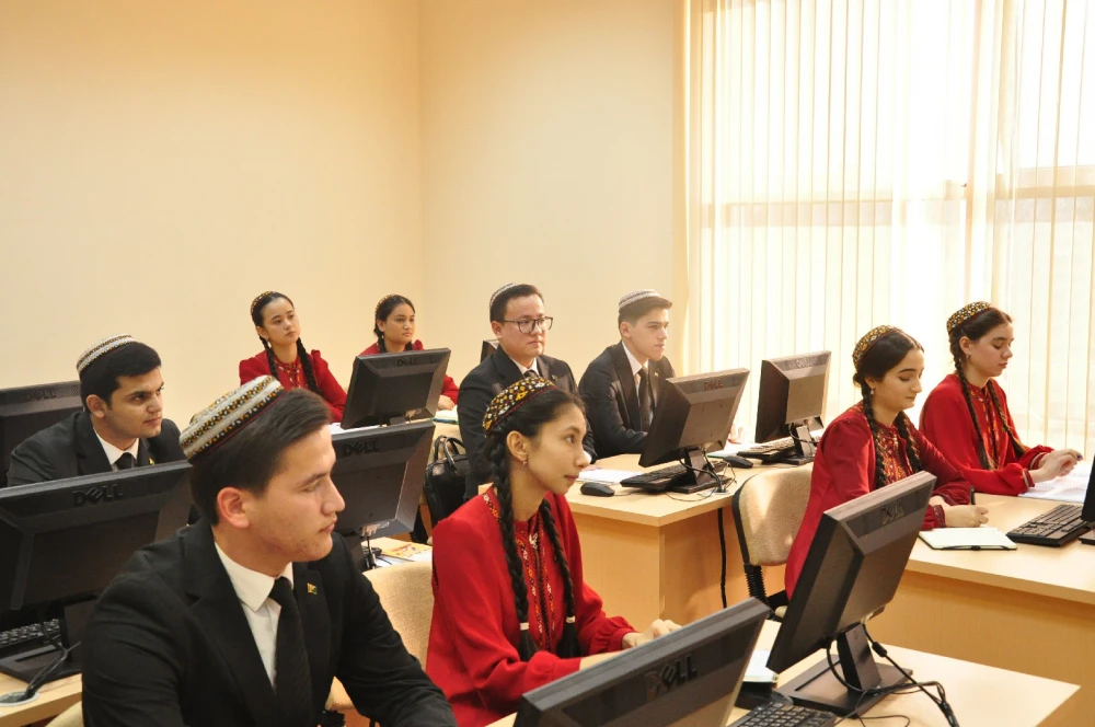 Ambassador of Turkmenistan Held a Training Course
