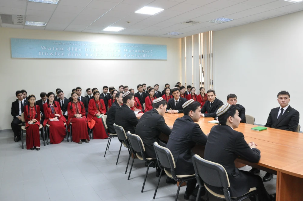 Ambassador of Turkmenistan Held a Training Course