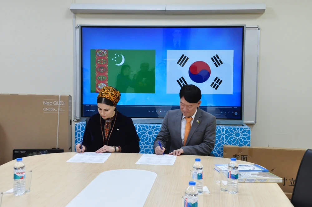 YLYM-BILIM ULGAMYNY DÖWREBAPLAŞDYRMAKDA TÄZE ÄDIM