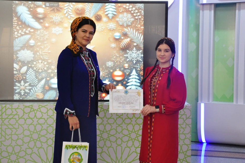 RESULTS OF THE NEW YEAR COMPETITION AMONG STUDENTS ANNOUNCED