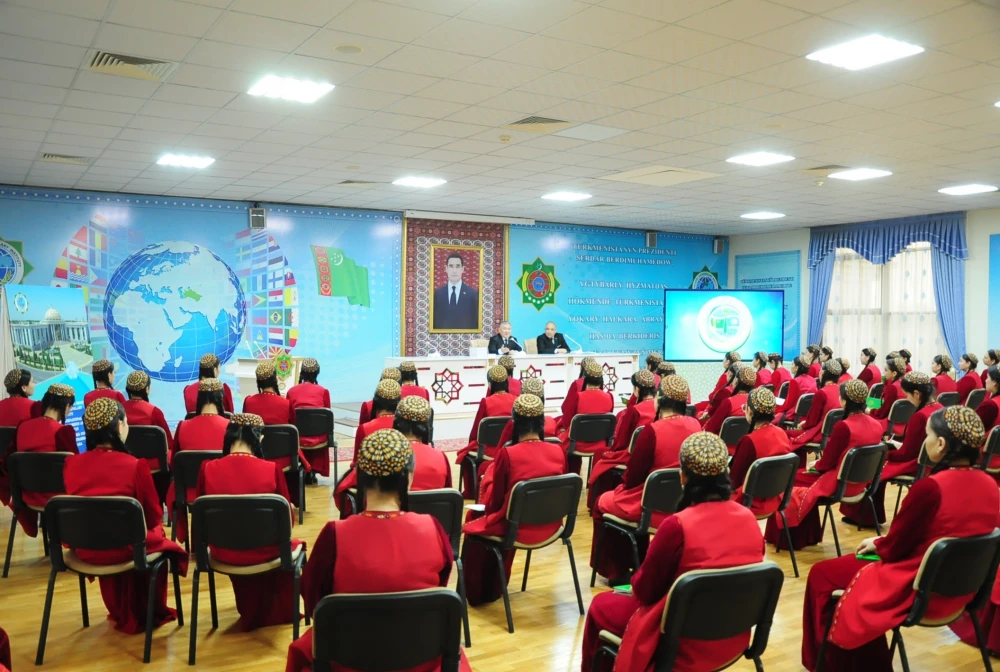 Döredijilik duşuşygy geçirildi