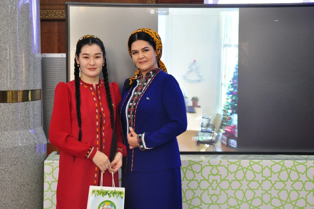 RESULTS OF THE NEW YEAR COMPETITION AMONG STUDENTS ANNOUNCED