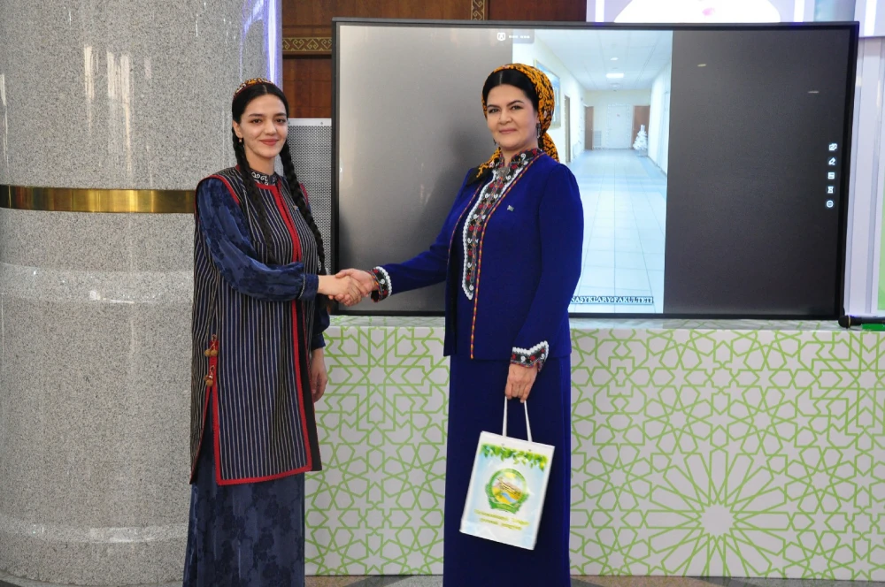 RESULTS OF THE NEW YEAR COMPETITION AMONG STUDENTS ANNOUNCED