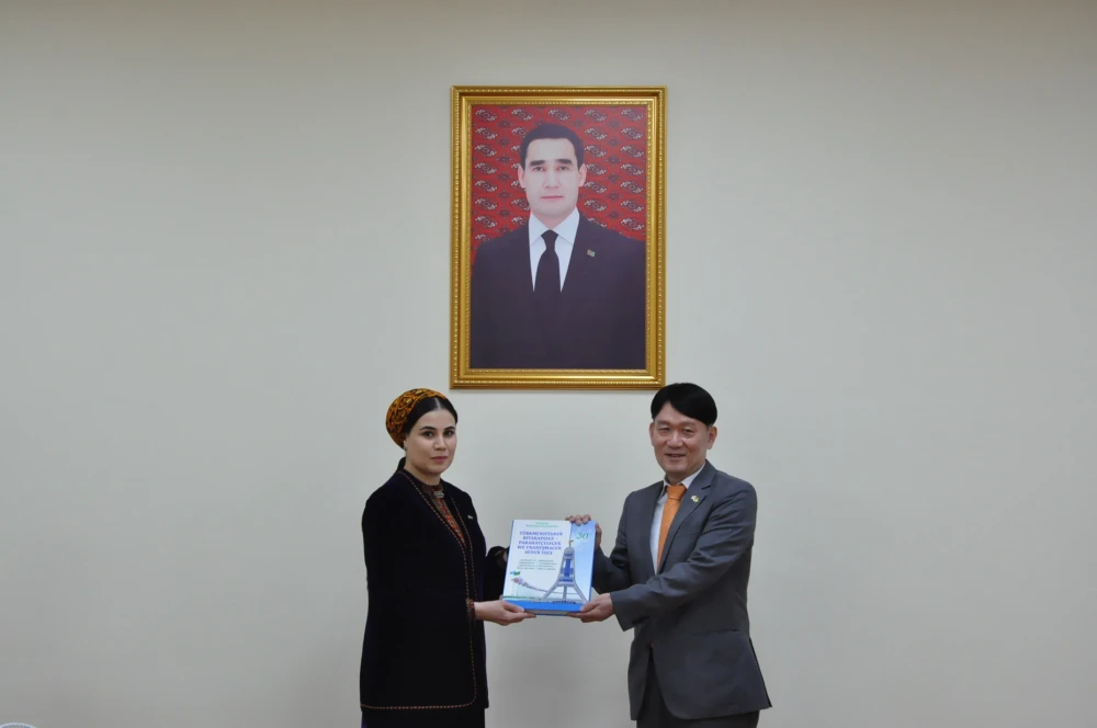 YLYM-BILIM ULGAMYNY DÖWREBAPLAŞDYRMAKDA TÄZE ÄDIM