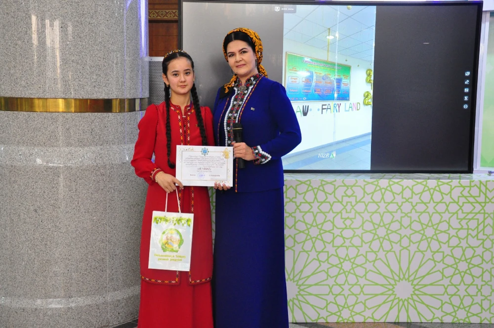 RESULTS OF THE NEW YEAR COMPETITION AMONG STUDENTS ANNOUNCED