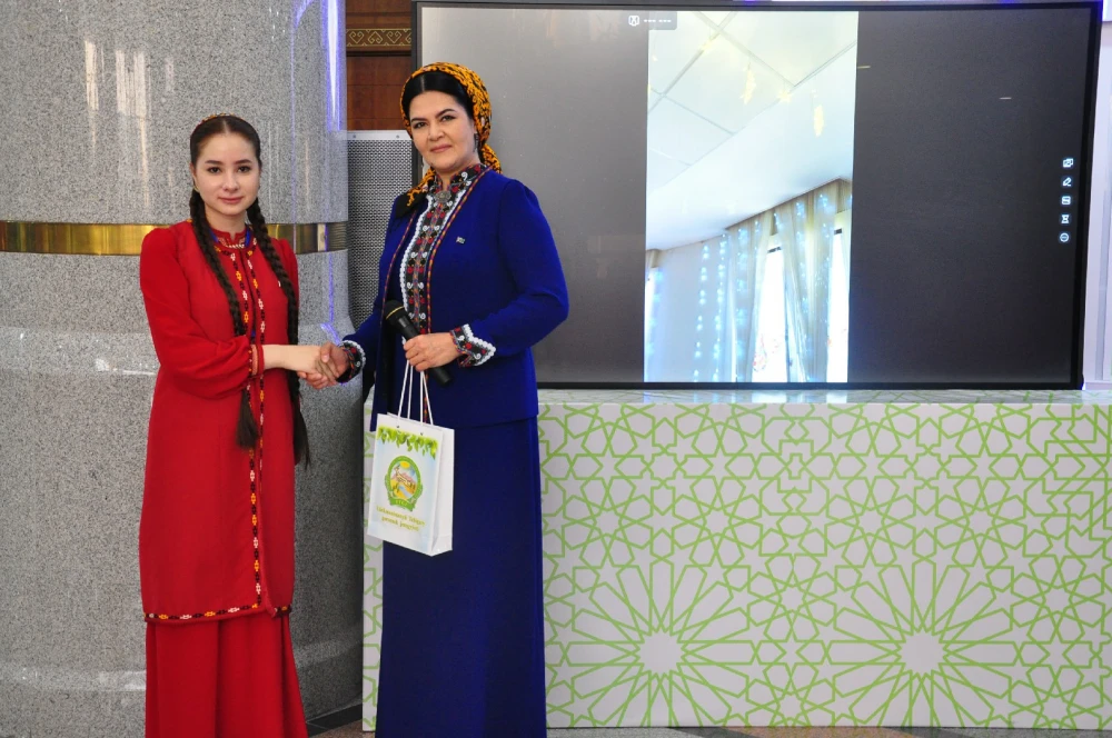 RESULTS OF THE NEW YEAR COMPETITION AMONG STUDENTS ANNOUNCED