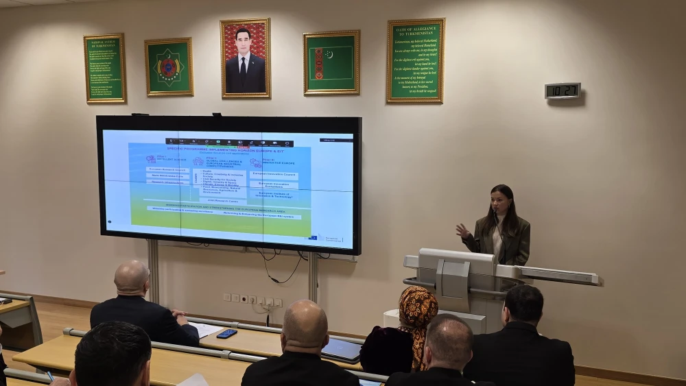 “Horizon Europe” maksatnamasy bilen bagly okuw seminary geçirildi