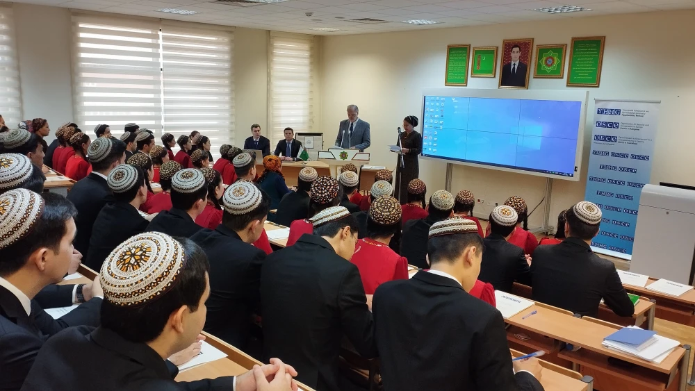 A seminar on human rights was held