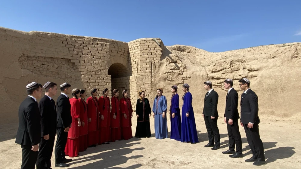 ЭКСКУРСИЯ К ИСТОРИЧЕСКОЙ КРЕПОСТИ
