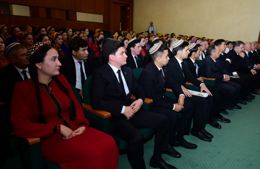 «GAHRYMAN ARKADAGYŇ YLHAMYNDA PYRAGY» ATLY DÖREDIJILIK DUŞUŞYGY