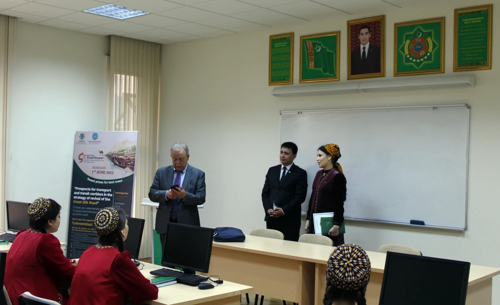 A course dedicated to the Transport and Logistics system